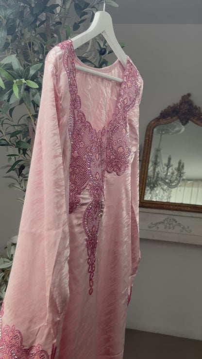 Mukhawar Pink avec corset
